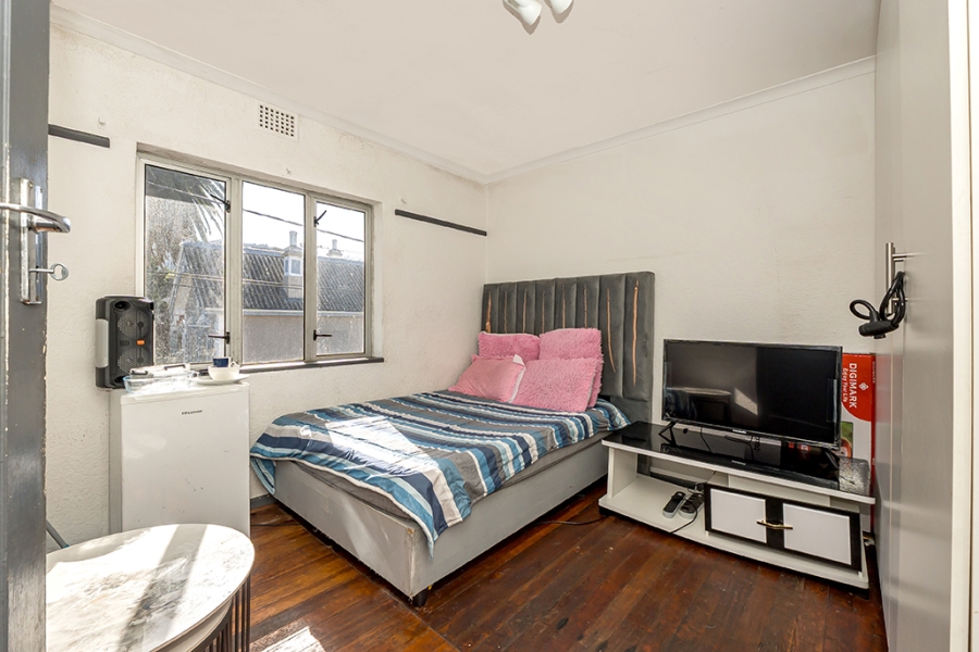 2 Bedroom Property for Sale in Rosebank Western Cape